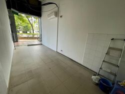 Eastwood Centre (D16), Retail #563626171